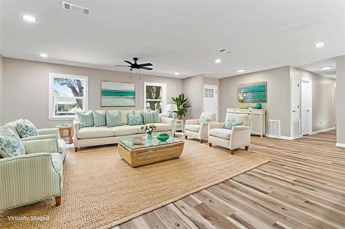 Photo of 1526 Campbell Road