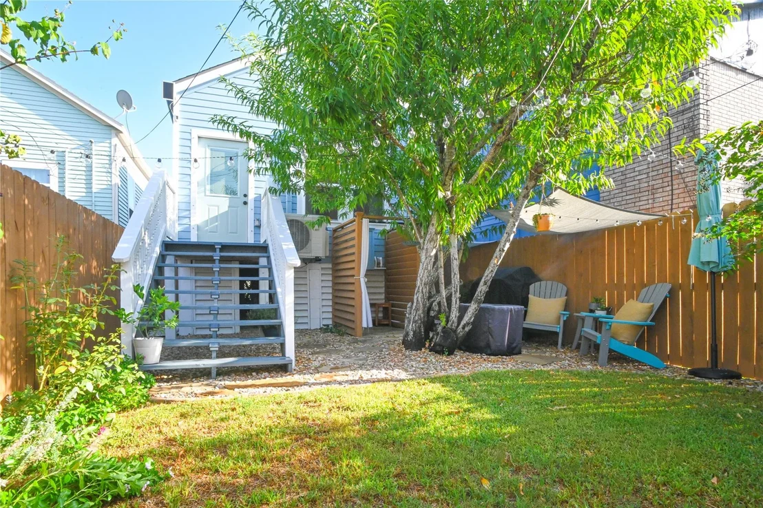 Photo of 1816 Avenue N