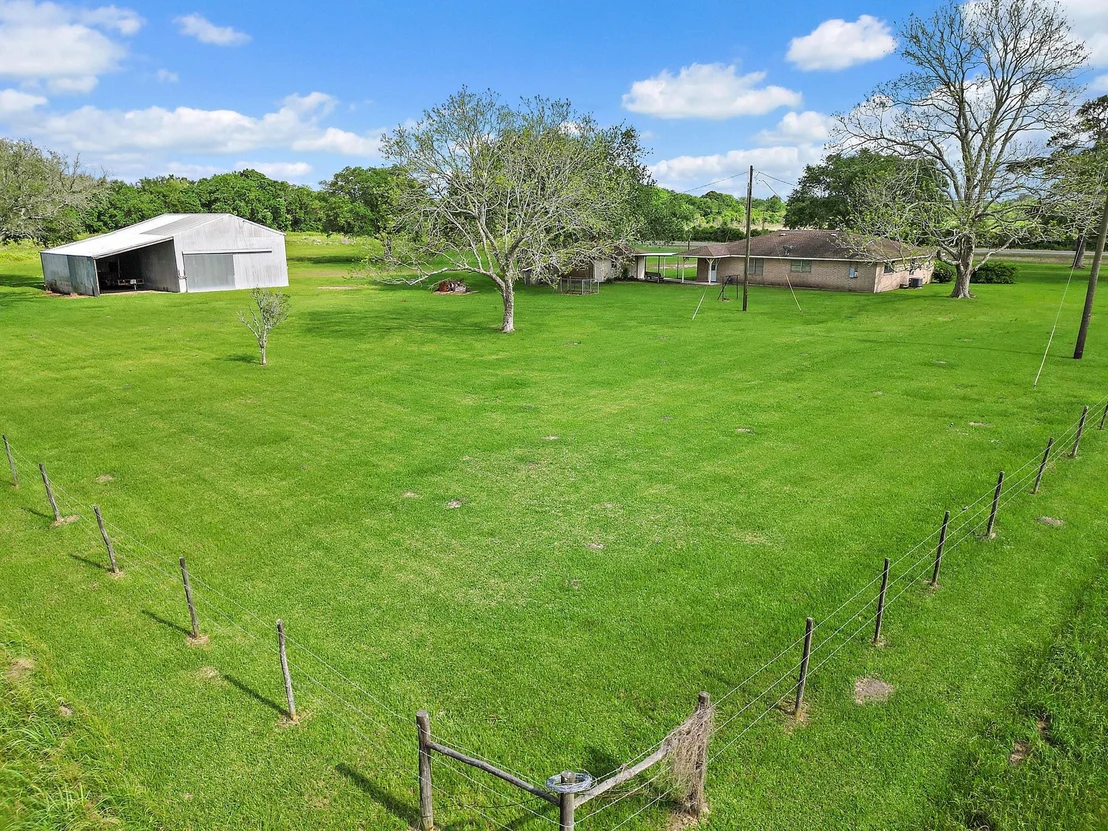 Photo of 11221 State Highway 65