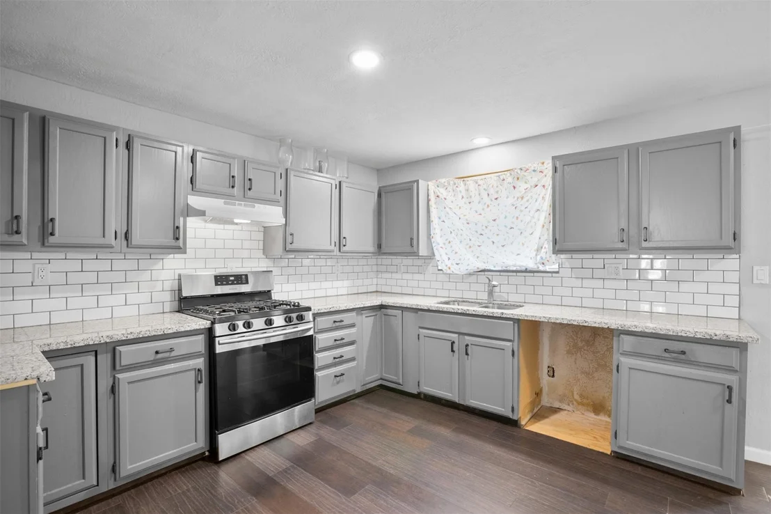 Photo of 7406 Elbridge Lane