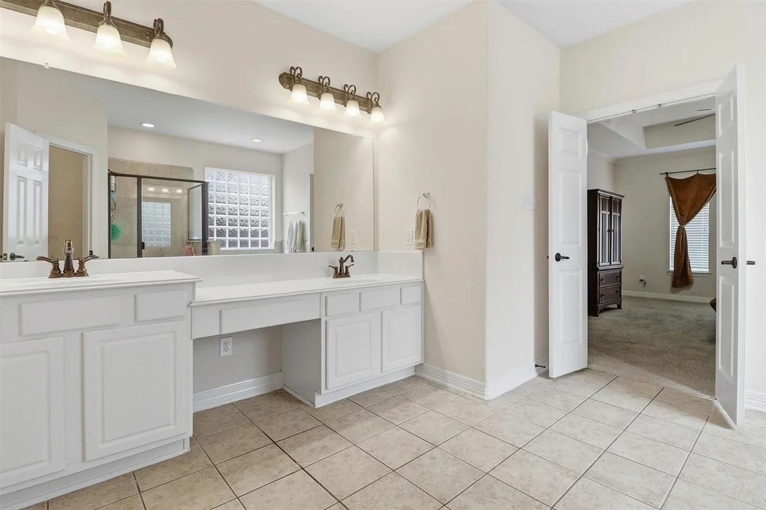 Photo of 20318 Pebble Hollow