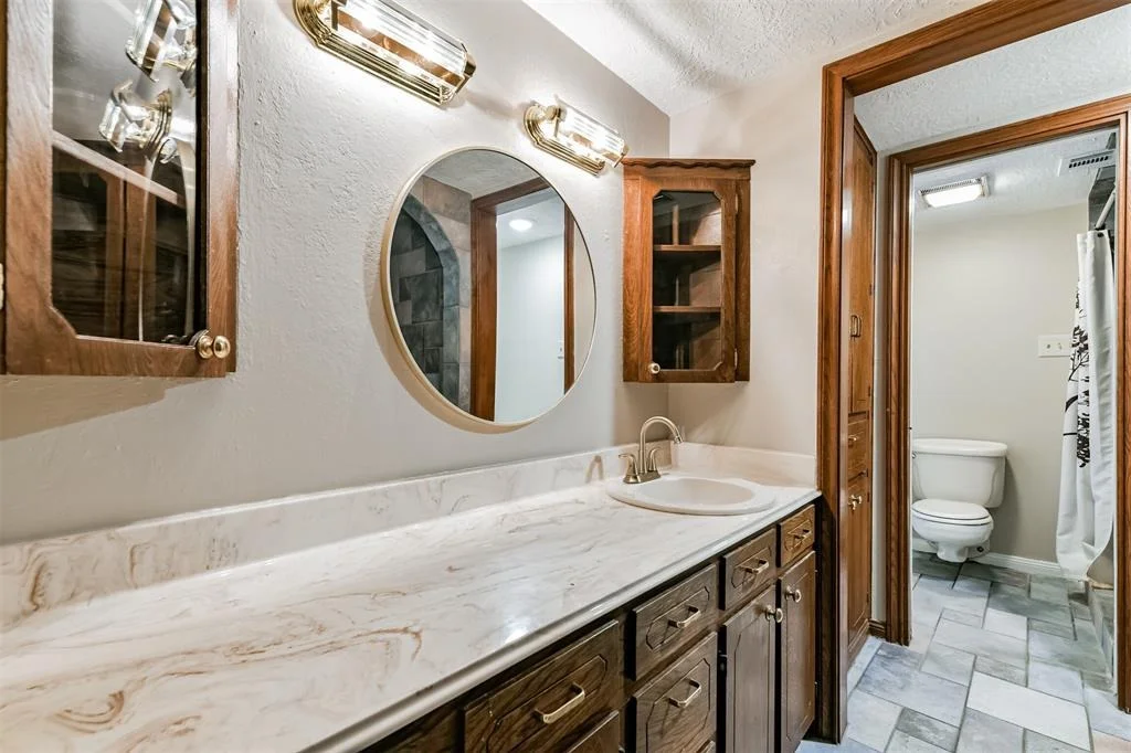 Photo of 407 Karlis Drive