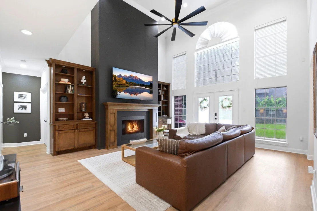 Photo of 1846 Raintree Circle