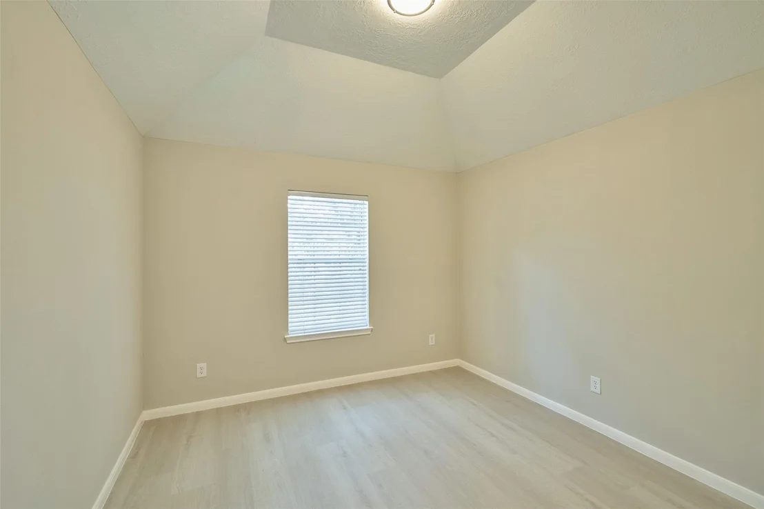 Photo of 12415 Shadowknoll Drive