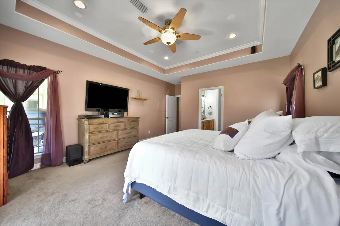 Photo of 21 Twin Forks Drive