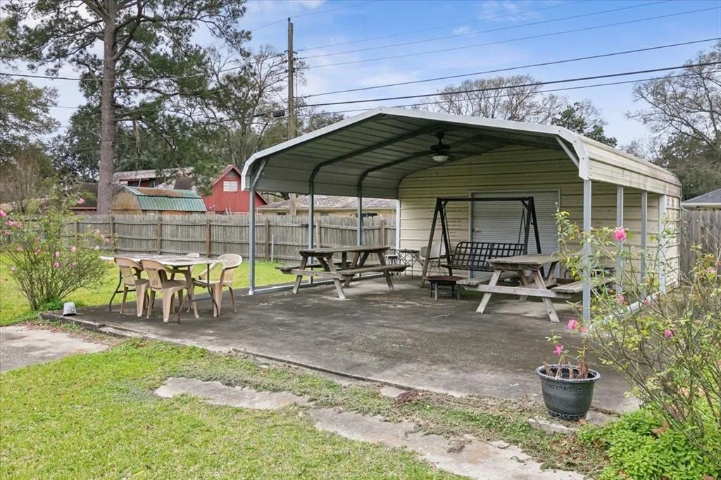 Photo of 1153 Railroad Street