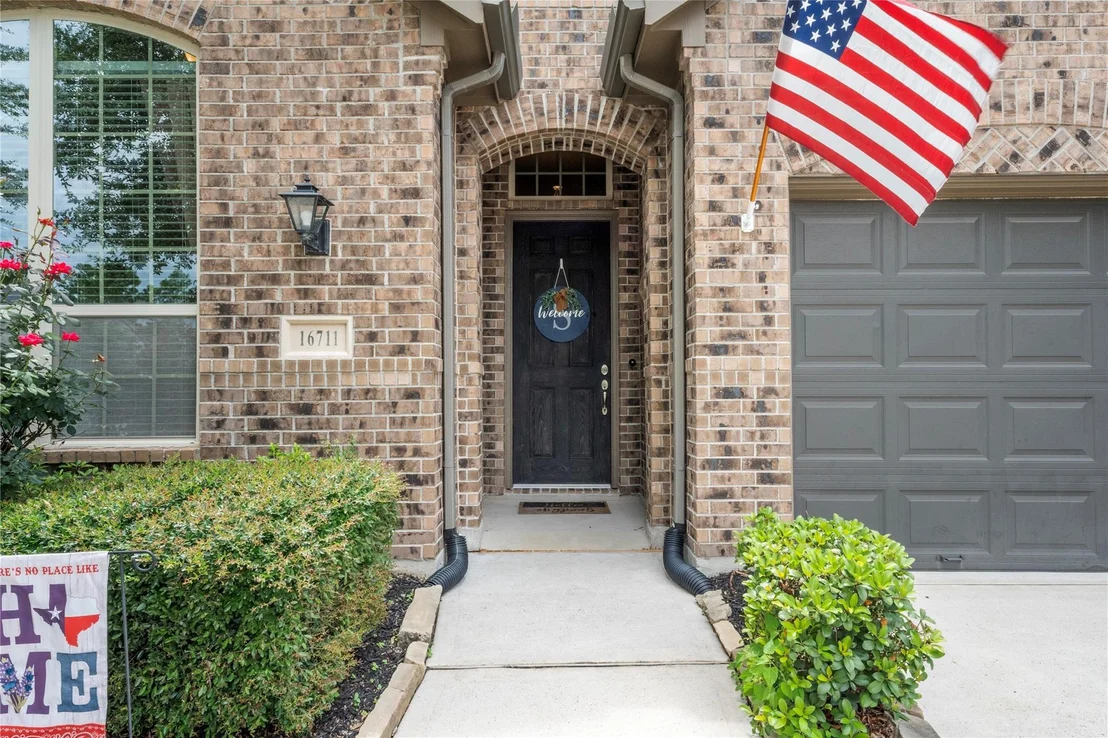 Photo of 16711 Ramsay Cascades Drive