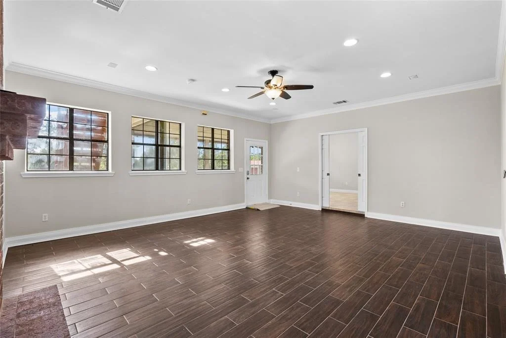 Photo of 5404 Autumn Lane