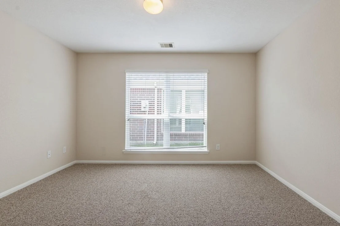 Photo of 14522 Round Mountain Drive