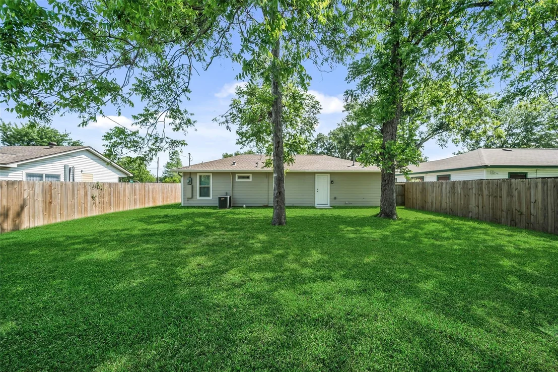 Photo of 3051 Rothermel Road