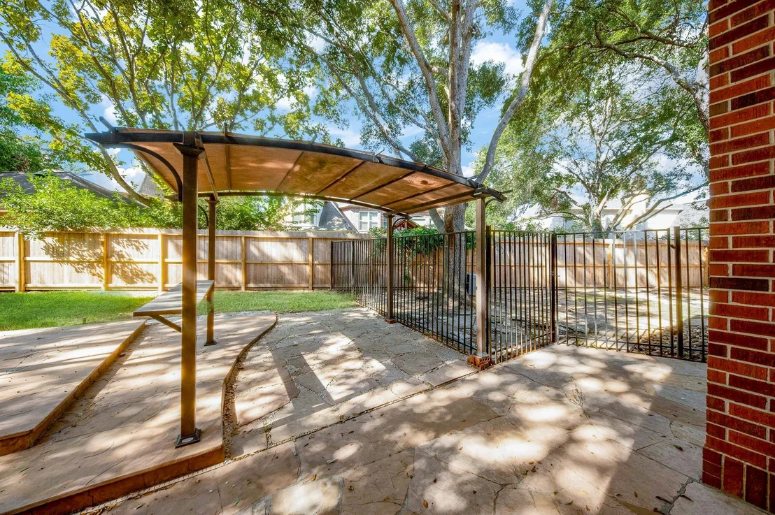 Photo of 23014 Laguna Point Drive