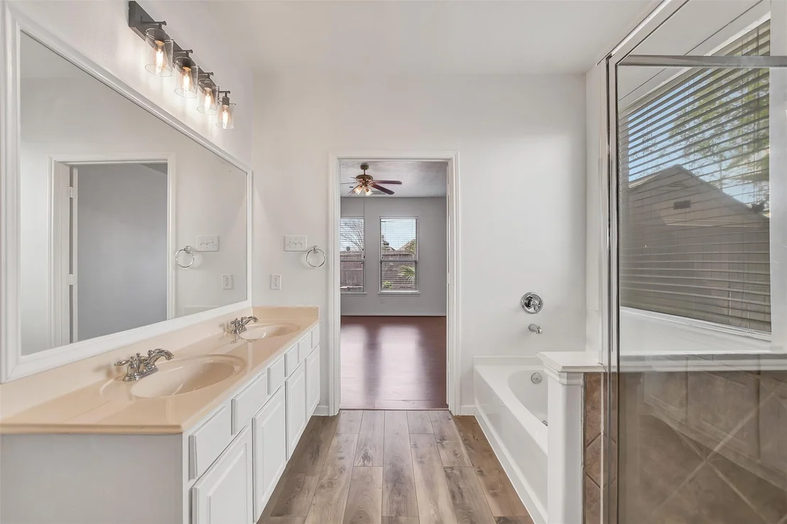 Photo of 4907 Arbor Falls Lane