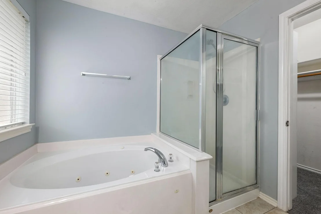 Photo of 1811 Salt Valley Drive
