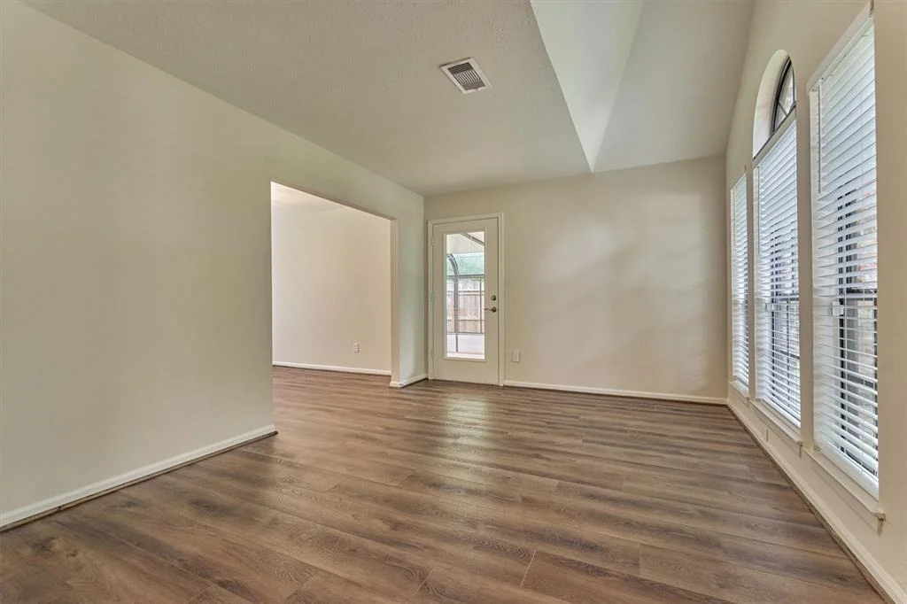 Photo of 199 N Village Knoll Circle