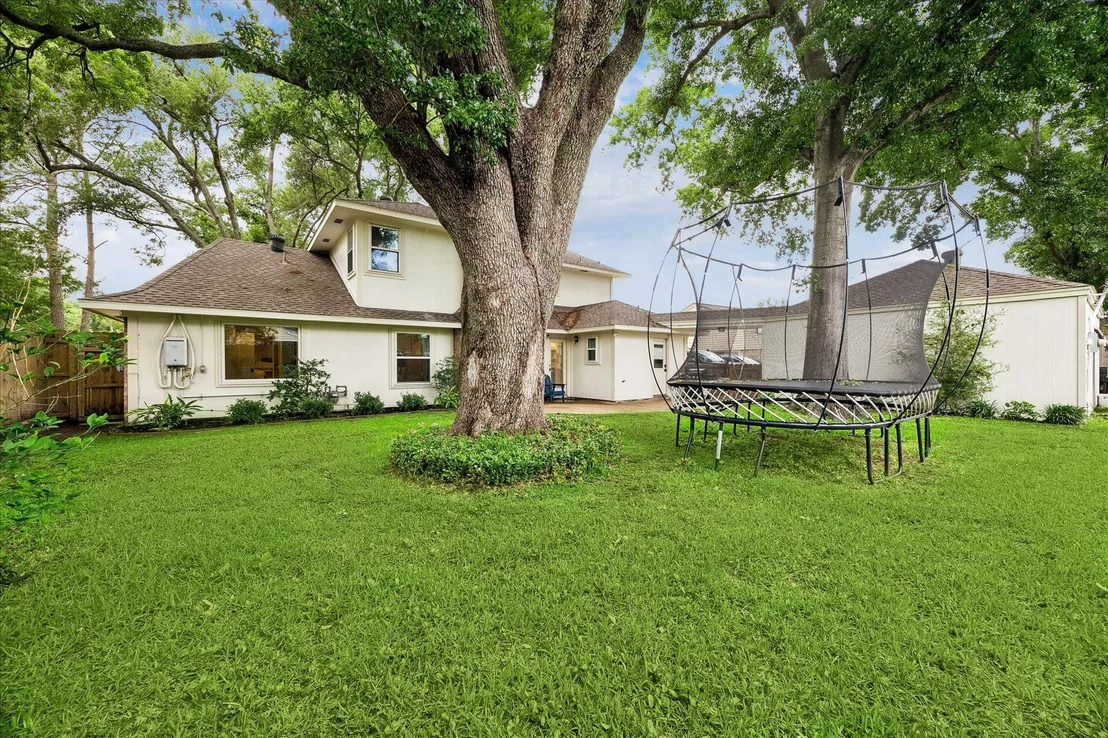 Photo of 2706 Fontana Drive
