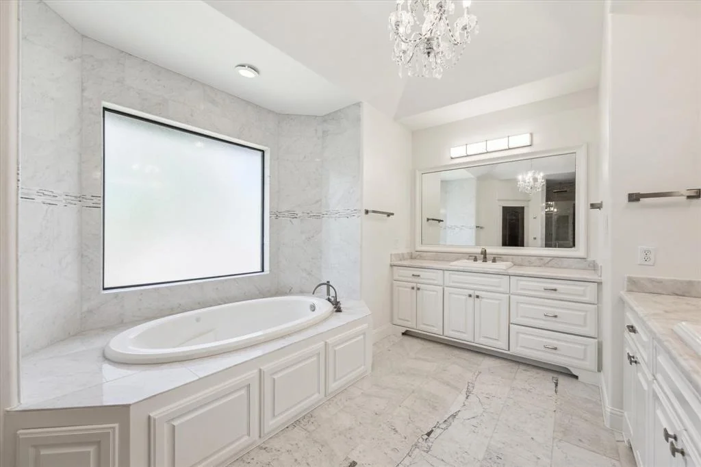 Photo of 1558 Hewitt Drive