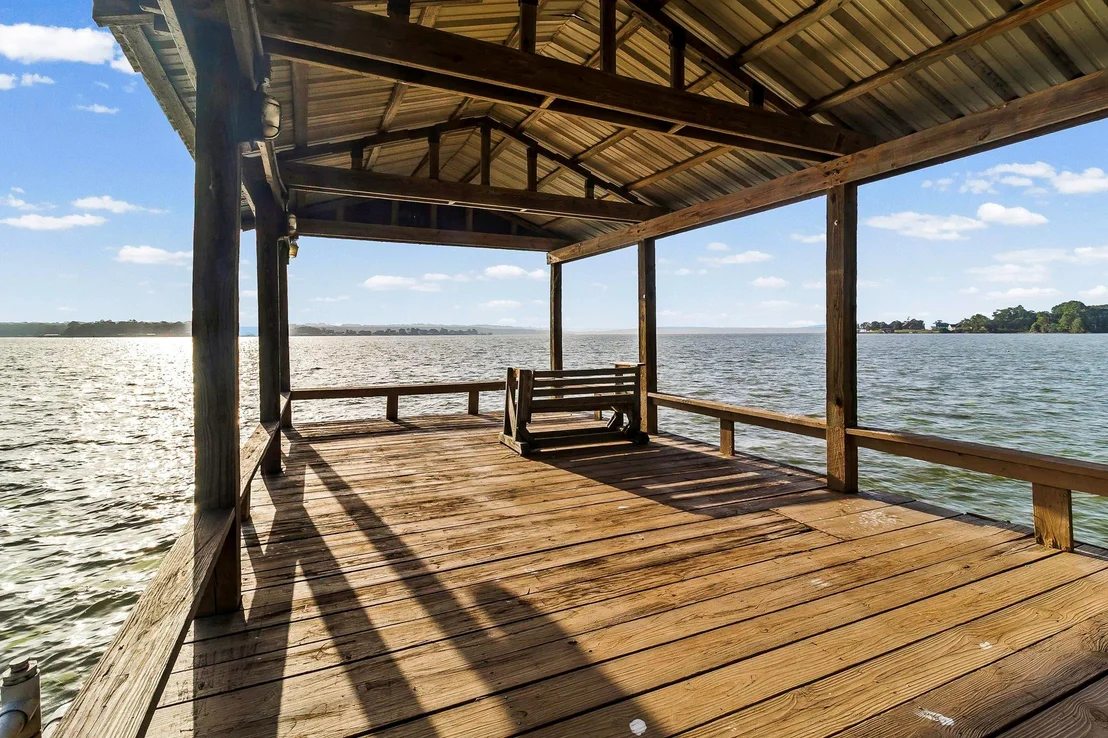 Photo of 554 Harbor Drive