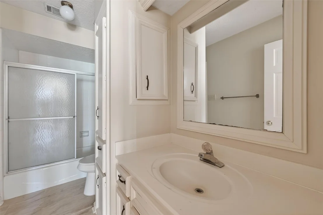 Photo of 11302 Hylander Drive