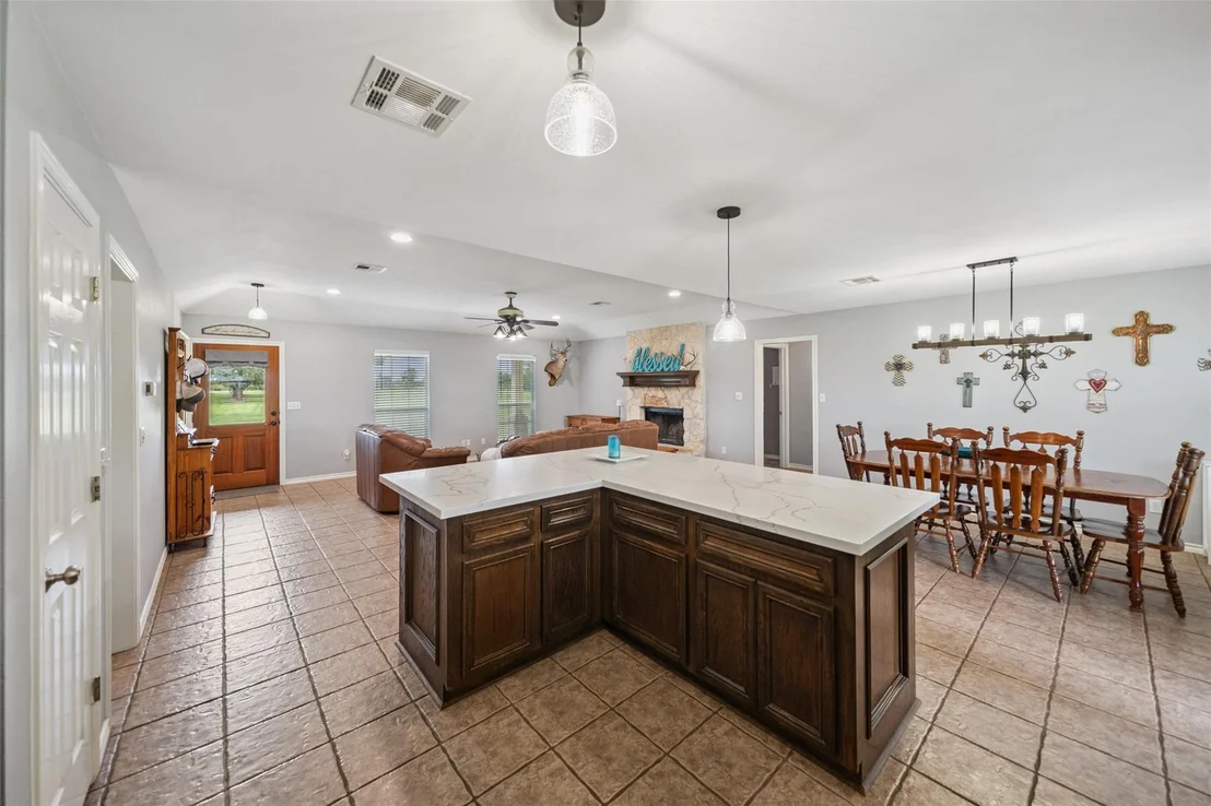 Photo of 15155 Schmidt Road