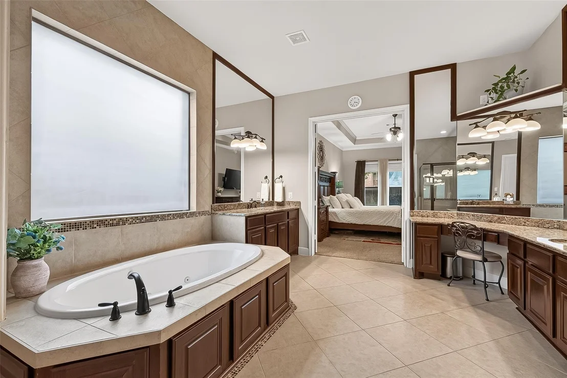 Photo of 2414 Fairbreeze Drive