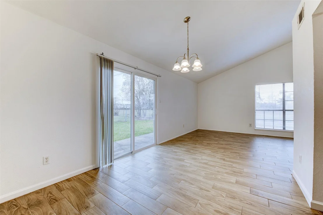 Photo of 14323 Edenglen Drive