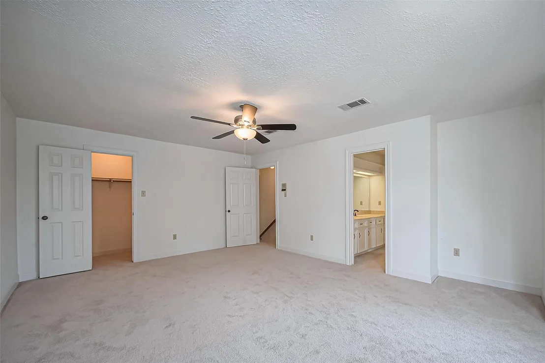 Photo of 18307 Champion Forest Drive