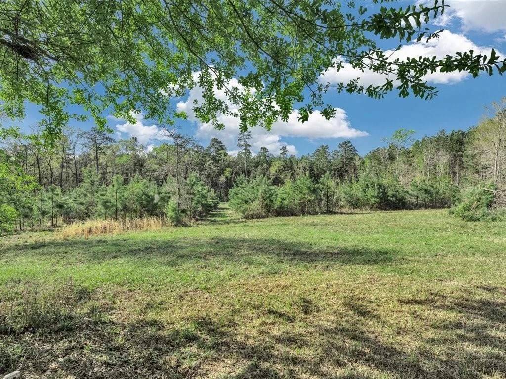 Photo of 19506 State Highway 7 E
