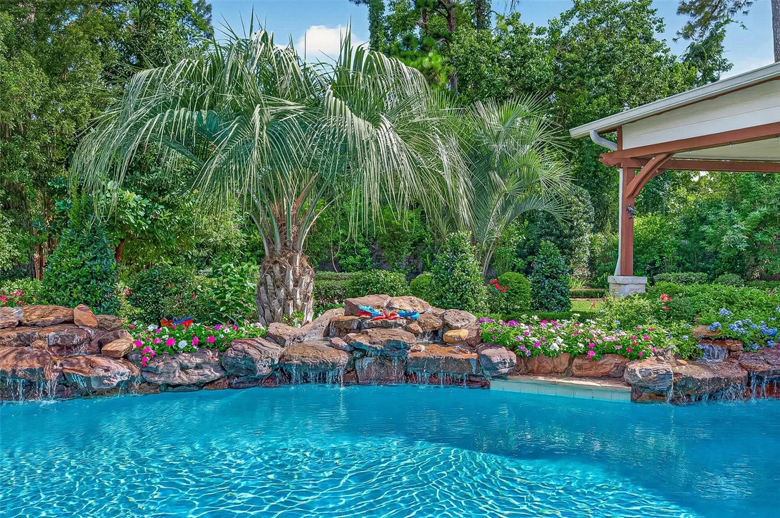 Photo of 6118 Windrose Hollow Lane