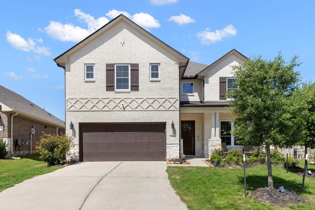 Photo of 2189 Woodland Pine Drive