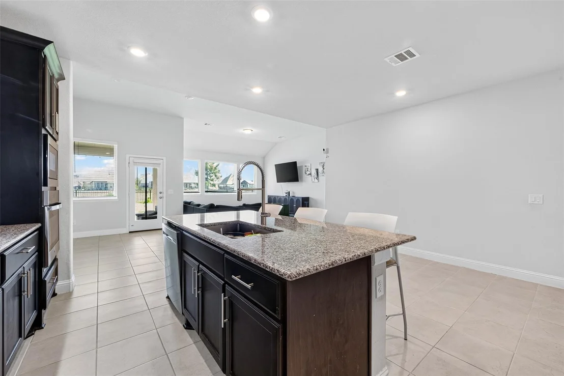Photo of 633 Cape Capri Drive