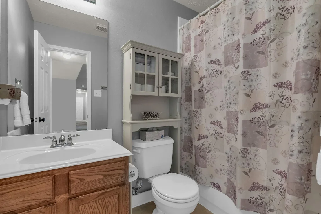 Photo of 6910 Grant Drive