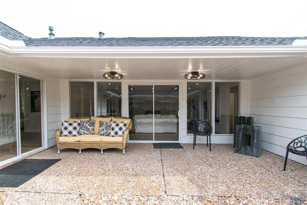 Photo of 2806 Fairway Drive