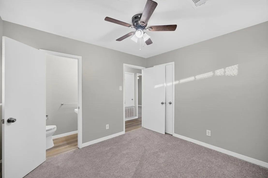 Photo of 6127 Rietta Street