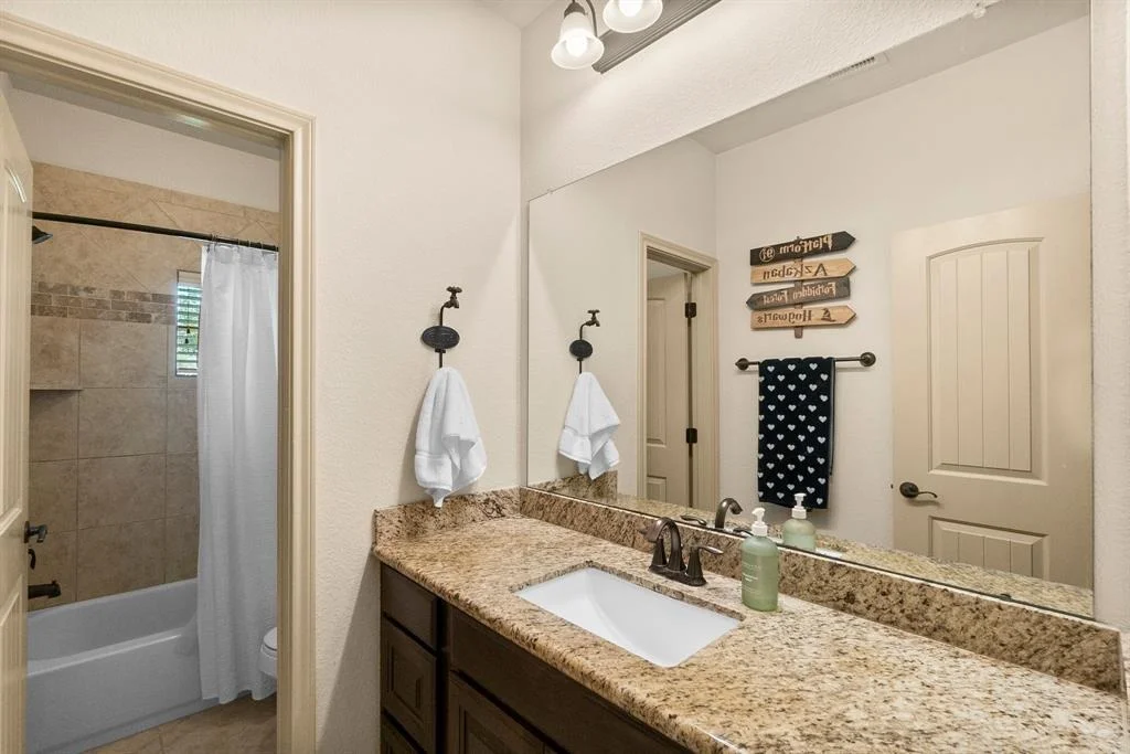 Photo of 40614 Ithaca Lane