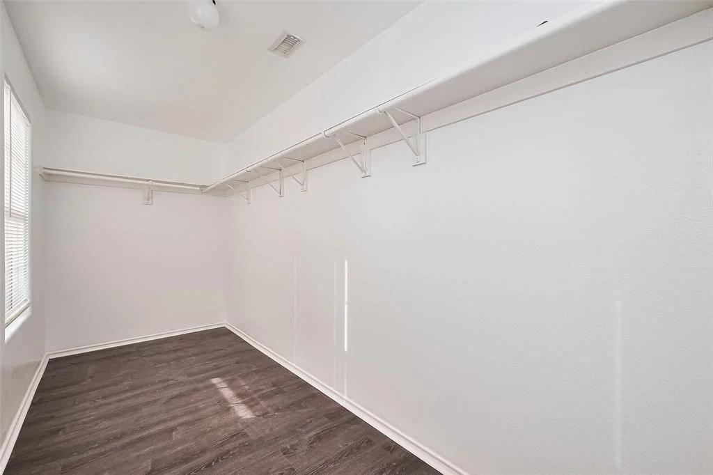 Photo of 508 Birch Cluster Court