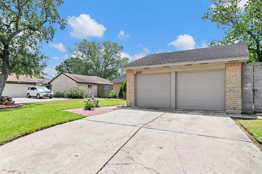 Photo of 14231 Bateau Drive