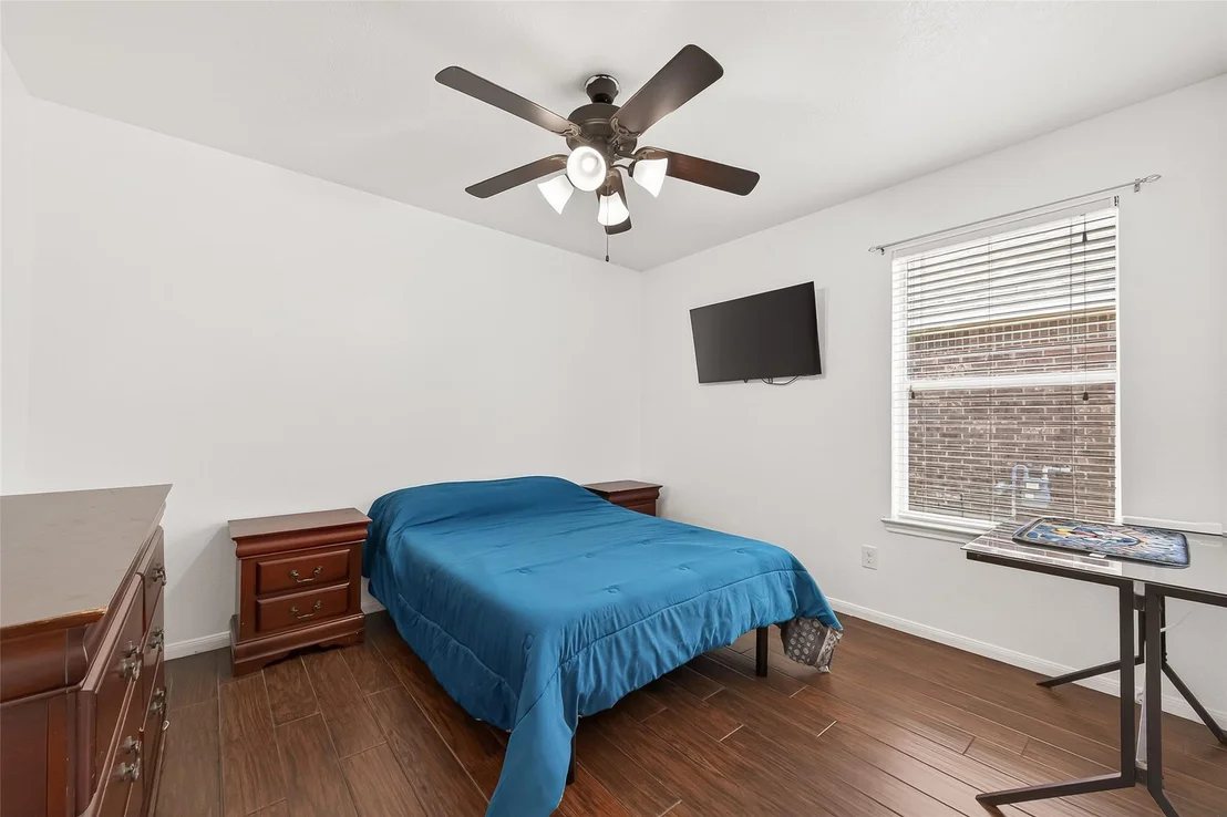 Photo of 22334 Guston Hall Lane