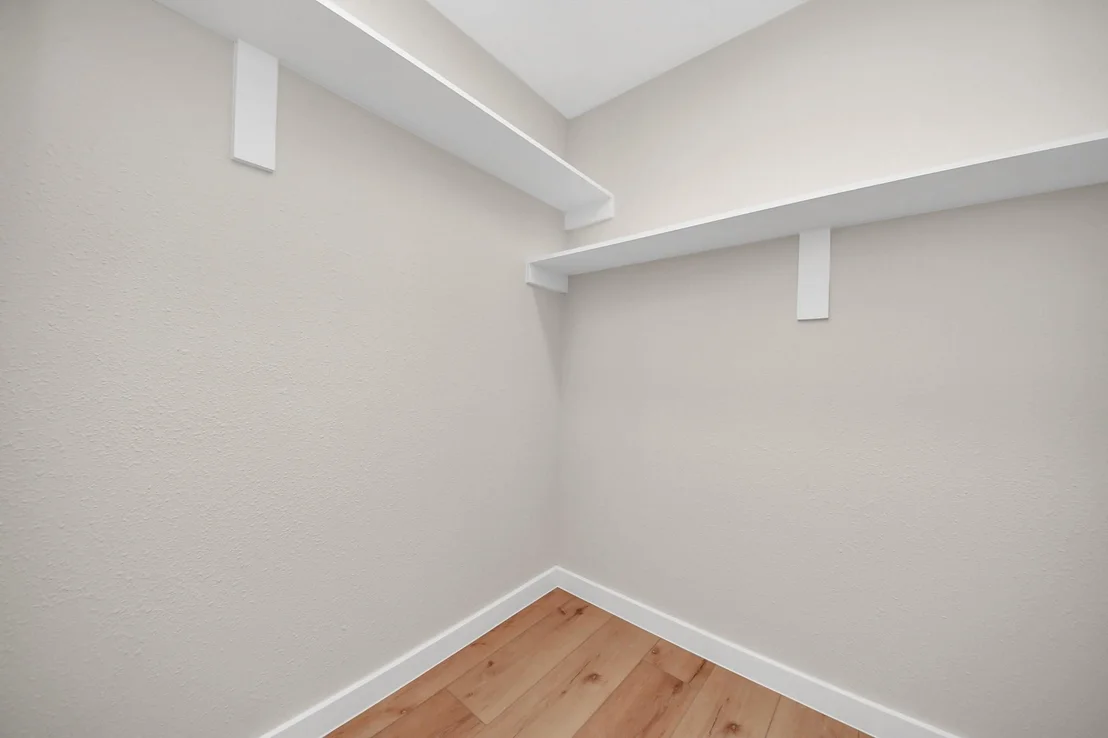 Photo of 25511 Many Oak Drive