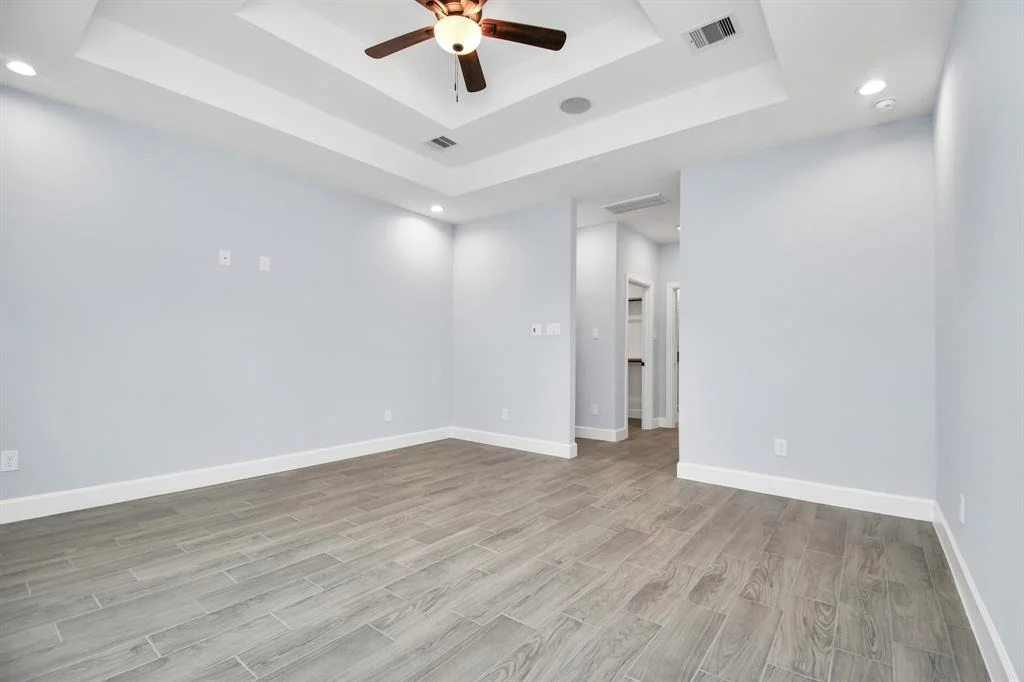 Photo of 226 Edgewater Drive