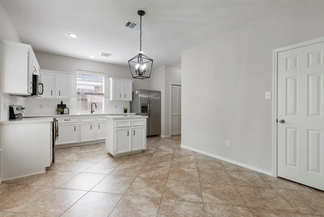 Photo of 2318 Colonial Springs Lane