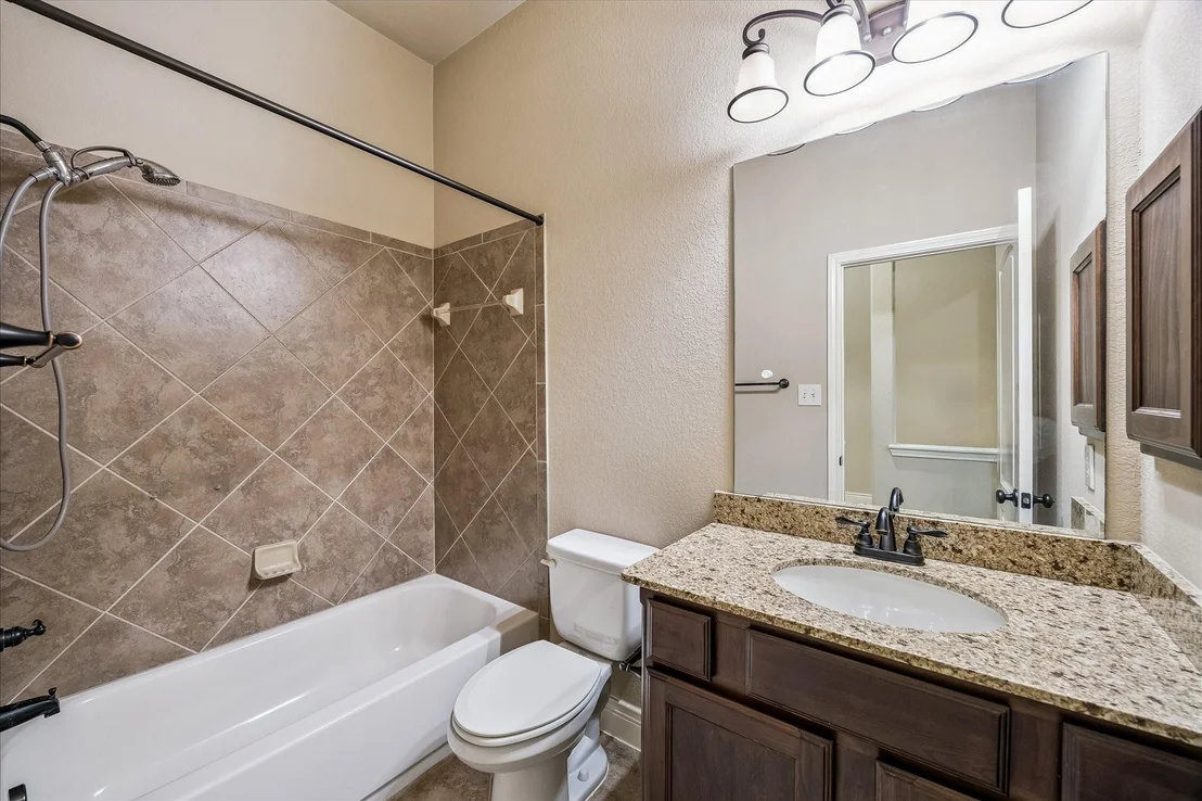 Photo of 18638 Roslyn Springs Drive