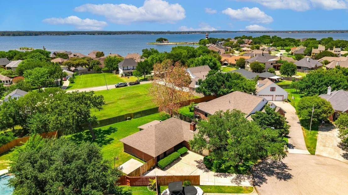 Photo of 7093 Whispering Wind Drive