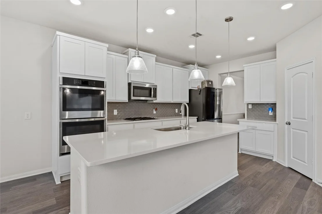 Photo of 9559 Moss Rose Lane