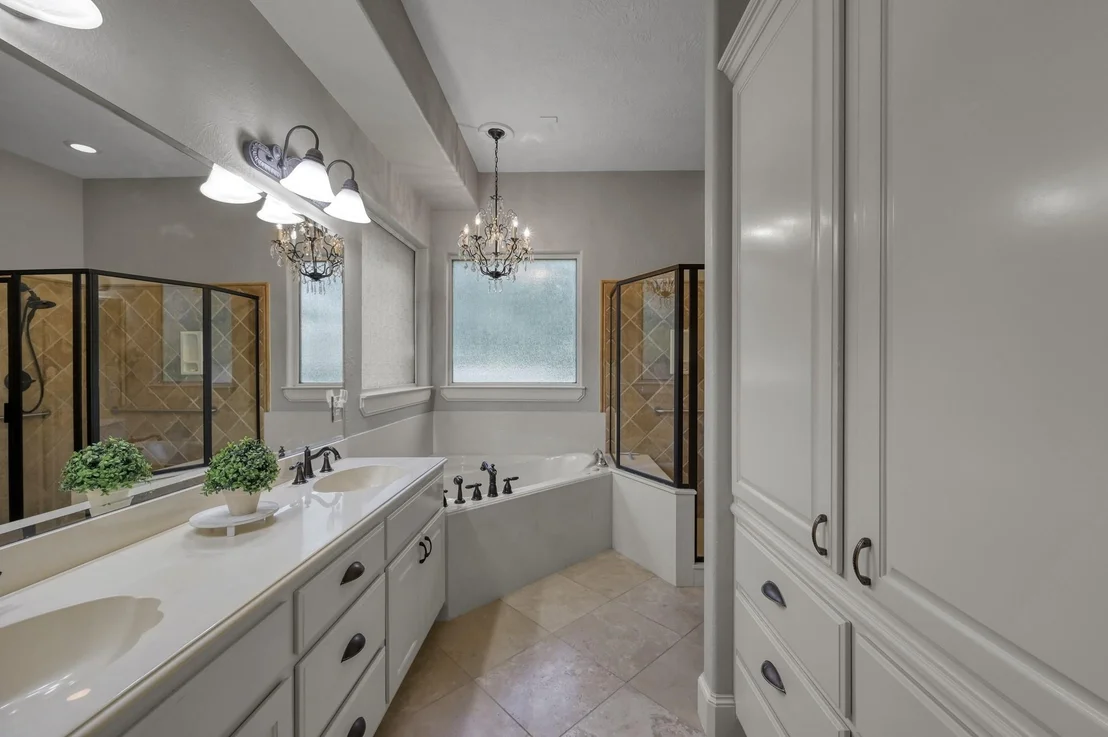 Photo of 107 Ebner Lake Front Drive