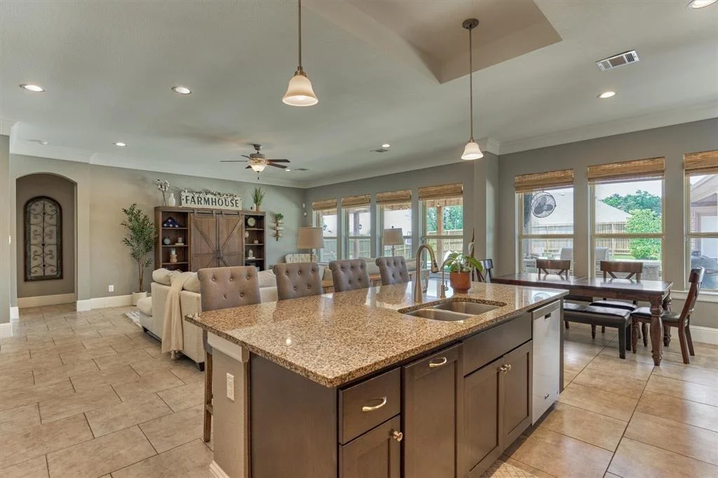 Photo of 40694 Damuth Drive