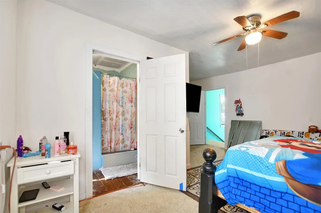 Photo of 4422 Shelton Road