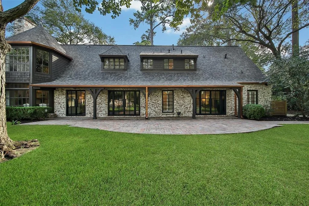 Photo of 62 Saddlebrook Lane