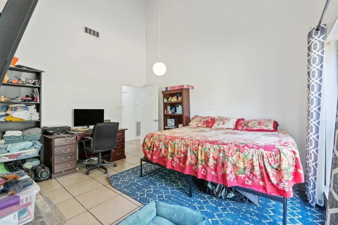 Photo of 1603 Cantrell Boulevard