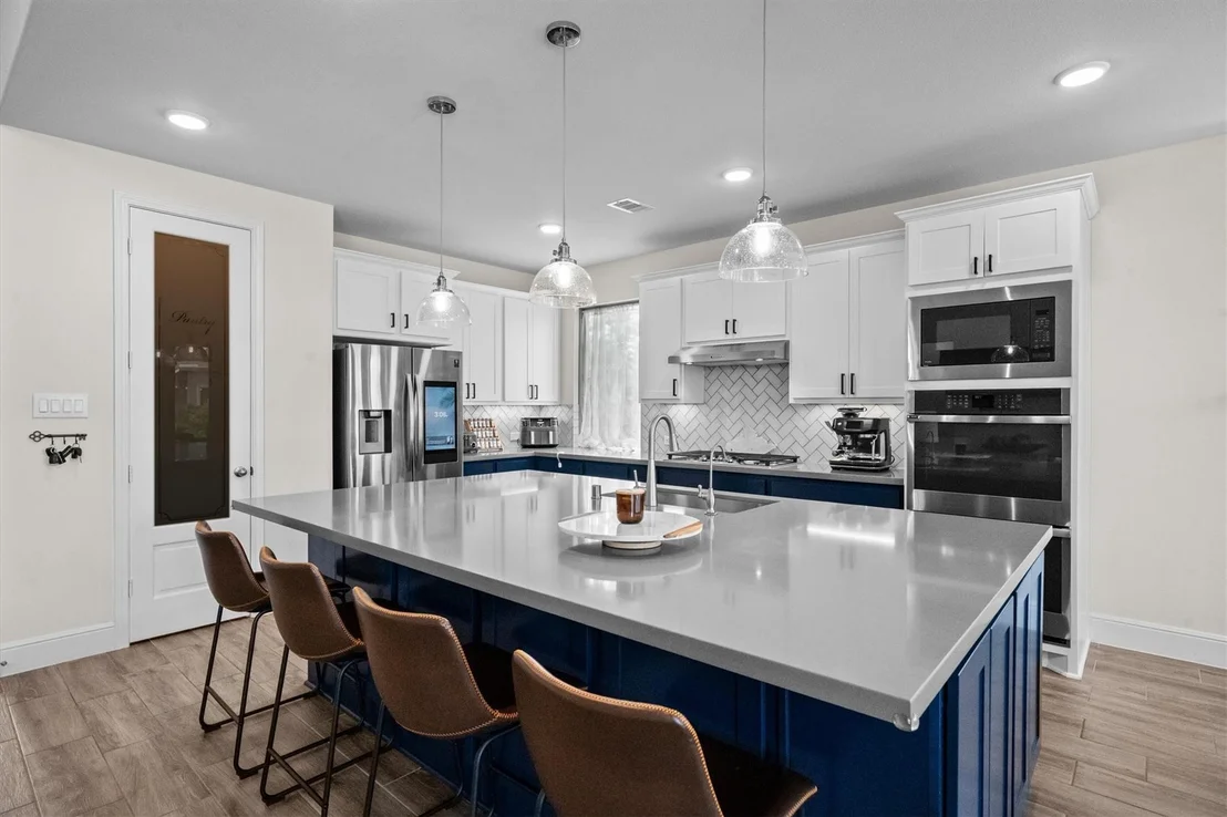 Photo of 17403 Violet Vineyard Street