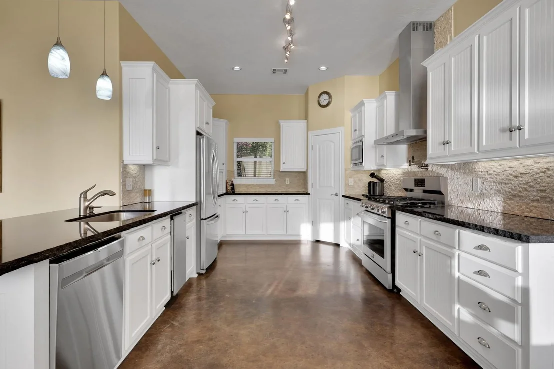 Photo of 334 Sunset Drive